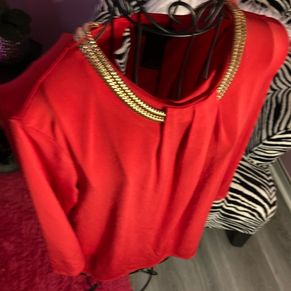Red and Gold Blouse - Picture 2 of 4